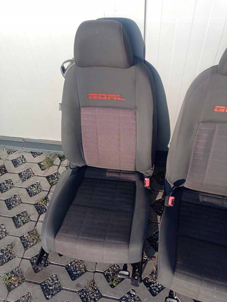 фото №8, Сидіння комплект vw golf goal 3d