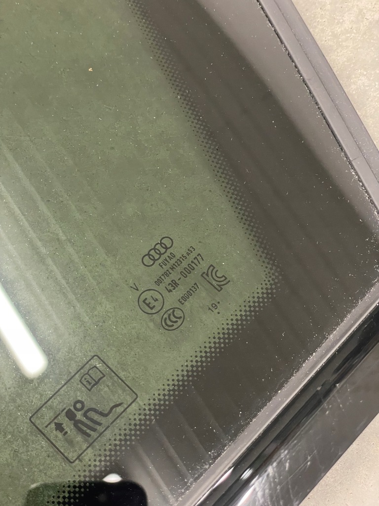 фото №6, Стекло кузовная a3 8y s3 sportback оригинал 19r