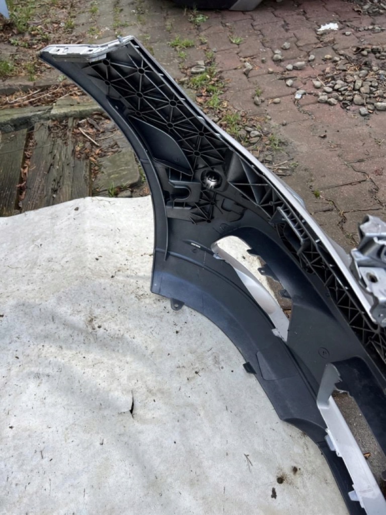 Бампер перед mercedes c w204 07-11 Доставка