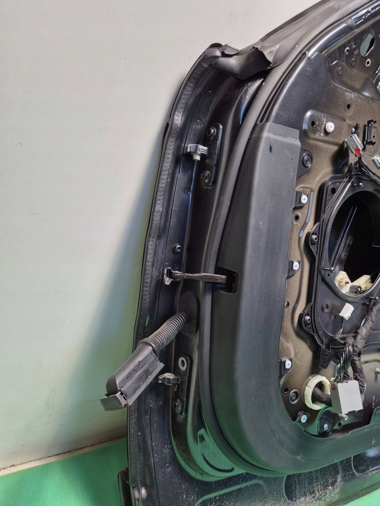 Дверь передняя правая range rover sport l494 carpathian grey 1av Доставка