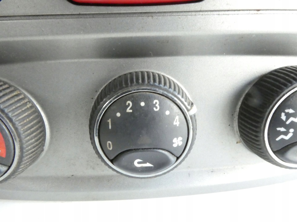 фото №3, Панель обдув кондиционера alfa romeo 147 7353377750