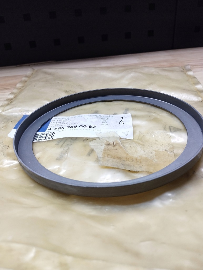 фото №1, Відбивач оливи підшипник зовнішнього ступиця a3553560082