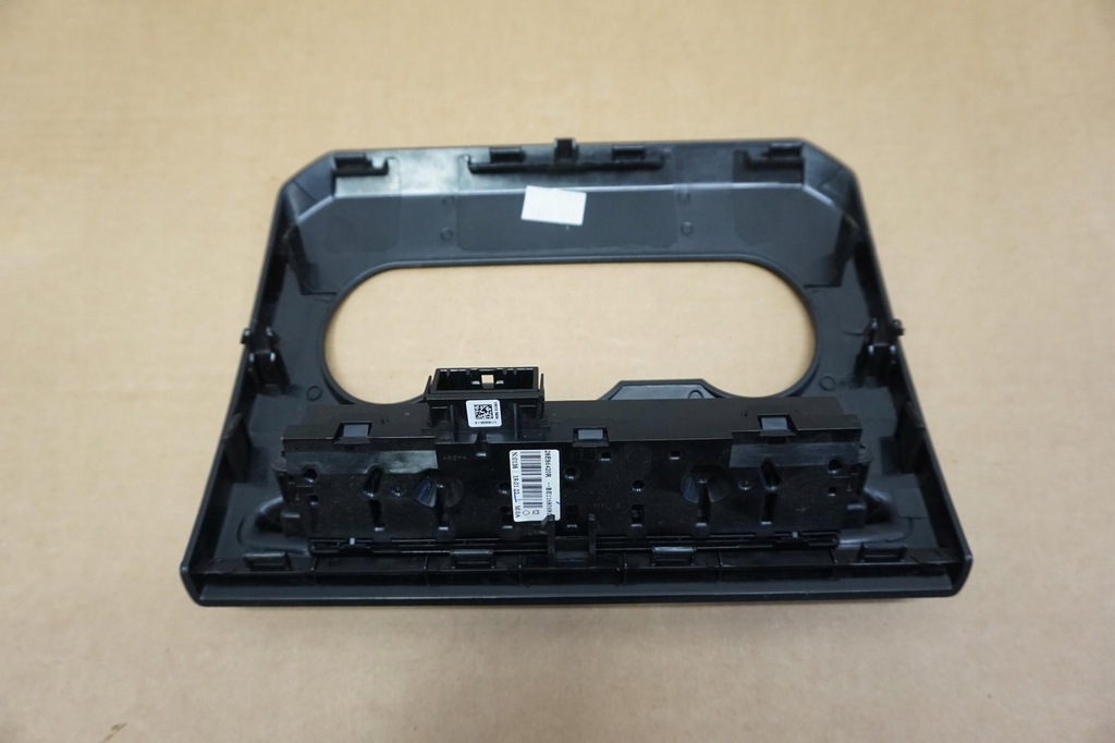 фото №4, Рамка обдув dacia duster ii