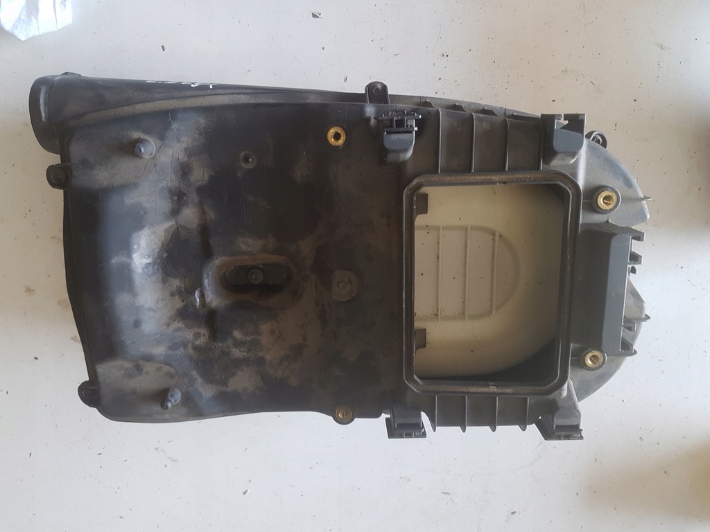 фото №1, Mercedes-benz оригінальний номер a6510901101 корпус фільтра