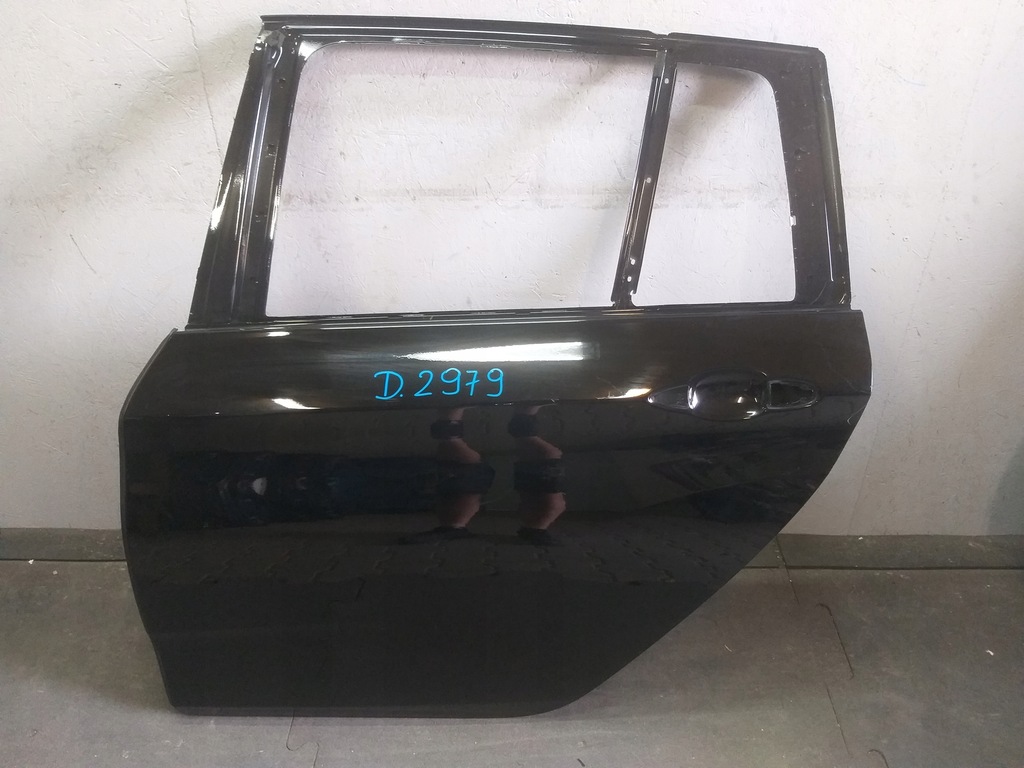 фото №1, Дверь задняя левая bmw ii 2 f46