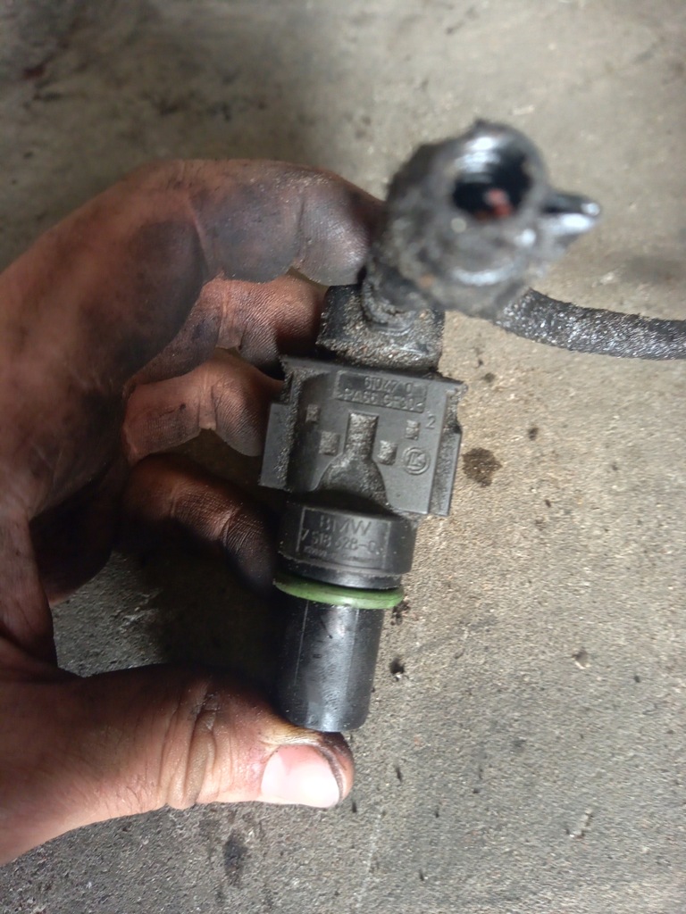 фото №7, Датчик положение вала грм 7518628-06 6104707807009 bmw e46