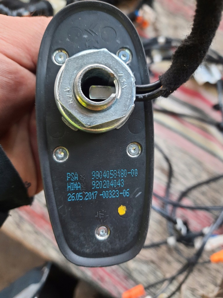 фото №7, Peugeot 2008 i lift 1.2thp навігація екран джгут антена kpl.