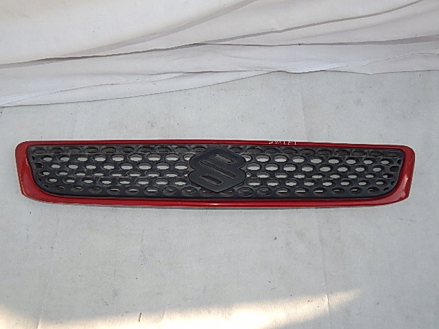 фото №1, Решітка радіатора передня suzuki swift 00-03 lift