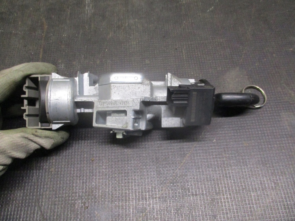 фото №5, Замок зажигания ford smax 06-10r 3m513f880ad