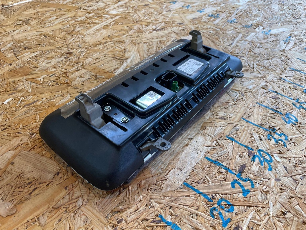 фото №10, Mercedes c klasa w206 21- екран дисплей лічильник