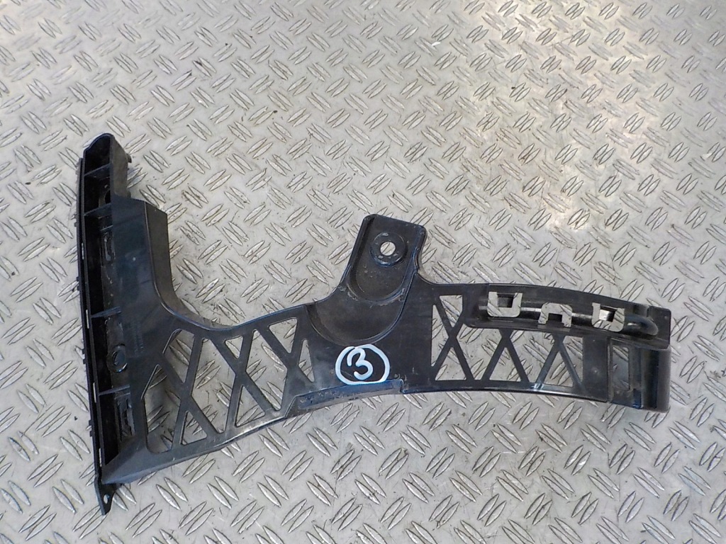 Купити Mercedes cla w118 напрямна бампера задня лівий