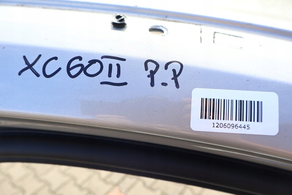 фото №7, Volvo xc60 ii чверть права перед 735-15