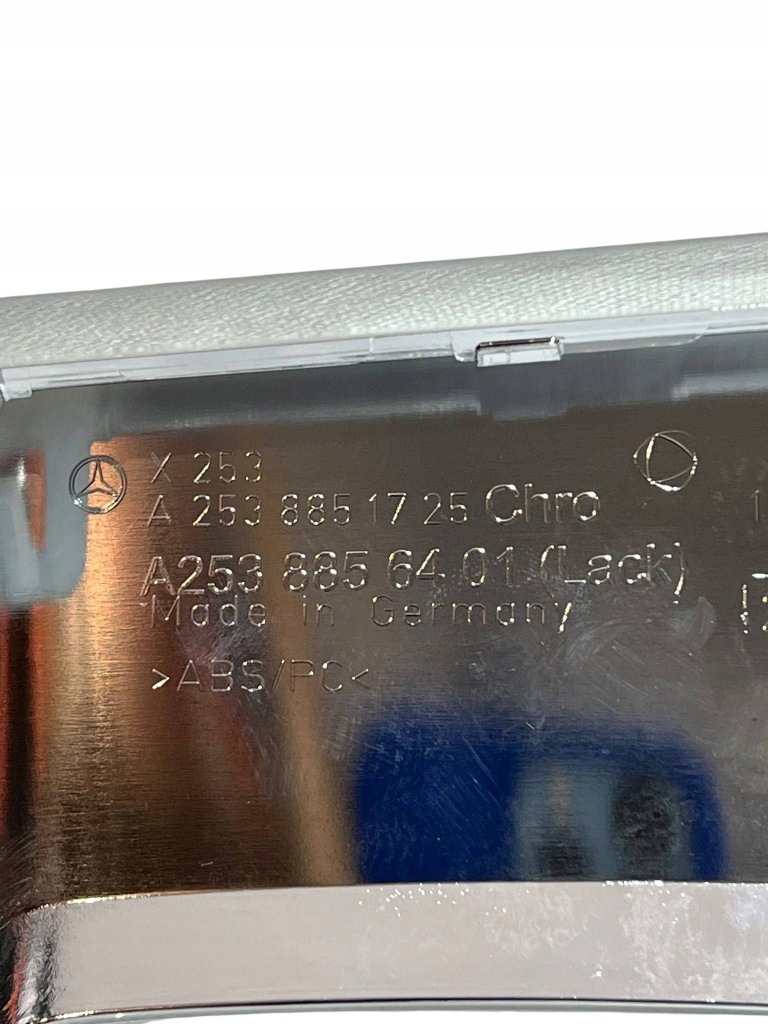 Молдинг хром бампера перед mercedes-benz glc suv x253 w253 a2538851725 с Разборки