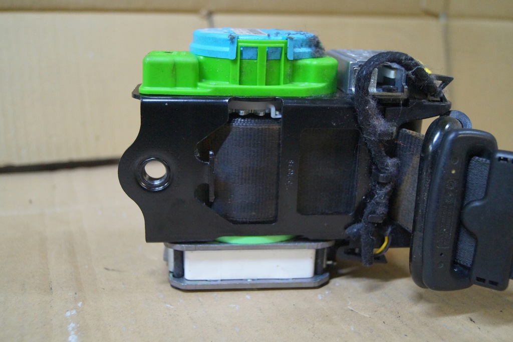 фото №5, Pas безопасности левый перед audi a5 8t cabrio