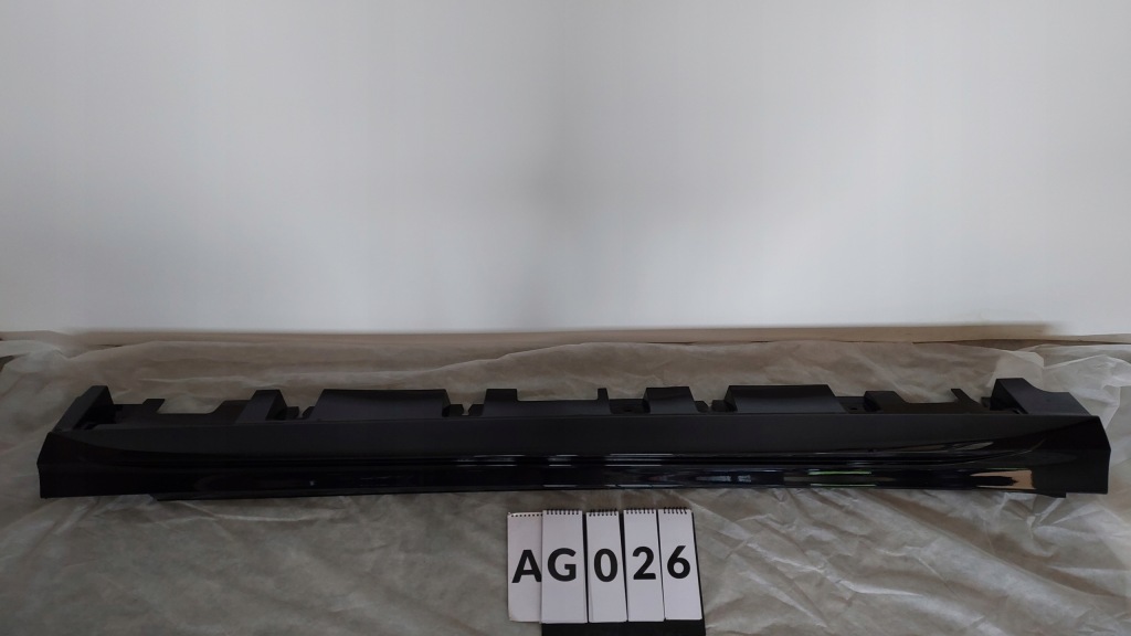 фото №5, Mercedes gle amg w167 amg молдинг порог порог правый