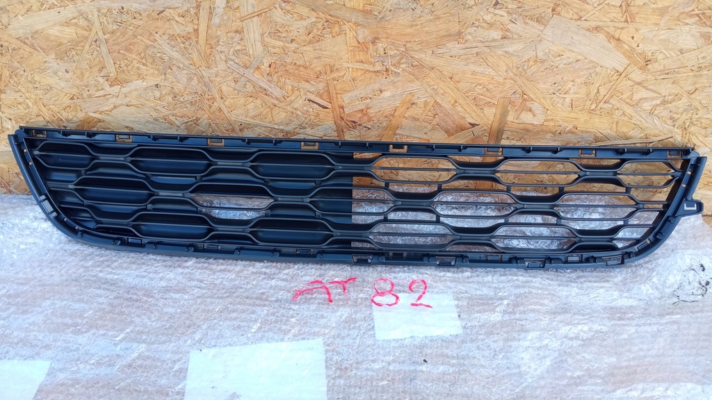 фото №1, Citroen c1 ii 14-решётка радиатора решётка средняя решётка радиатора nowa