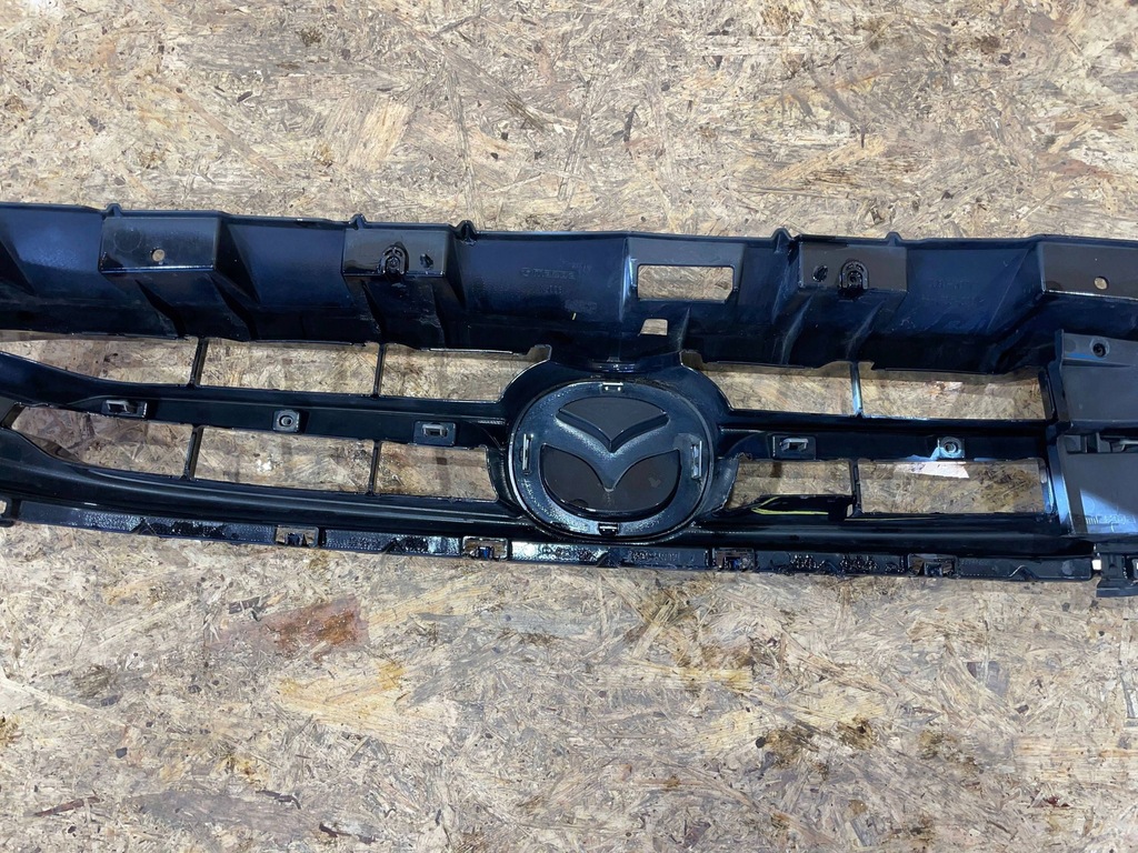 фото №10, Mazda 2 dj iii 3 14-19 решітка радіатора решітка радіатора решітка середня бампера перед