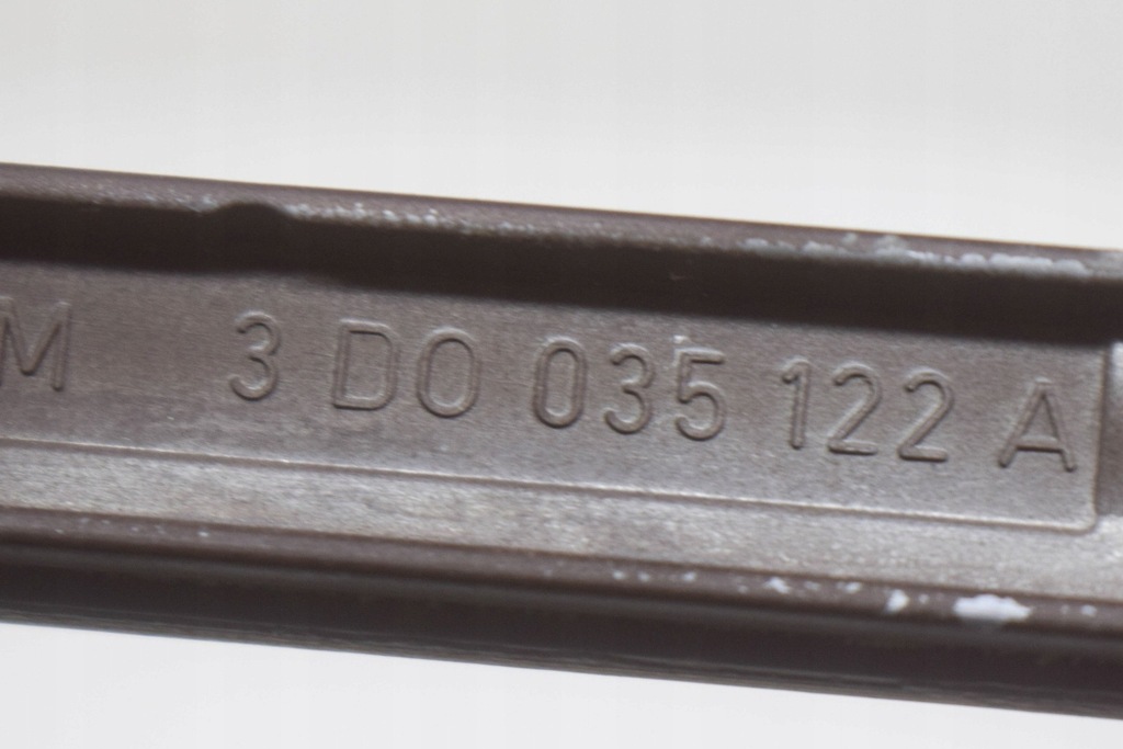 фото №6, Volkswagen phaeton 3d приборная панель приборная радио surround cover trim 3d0035122