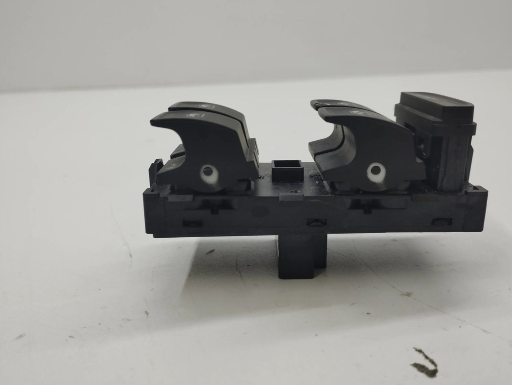 фото №8, Volkswagen tiguan 2021 панелі керування, перемикачі