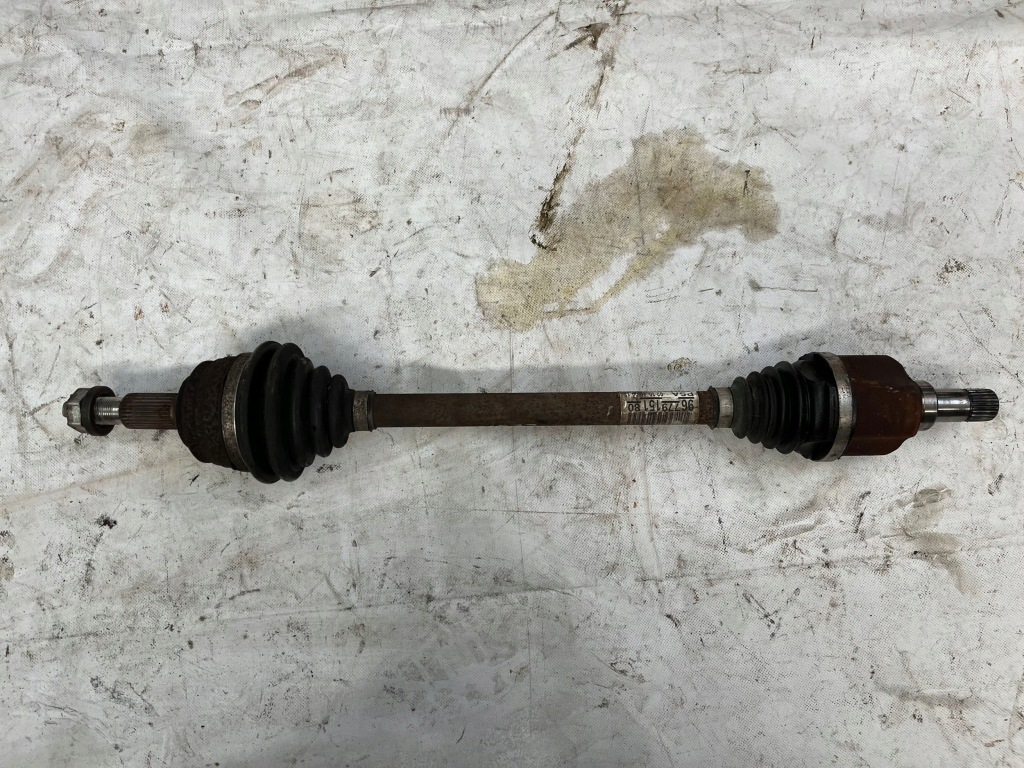 Купить Приводной вал левая citroen c4 2 picasso 1.2 thp 9677915180