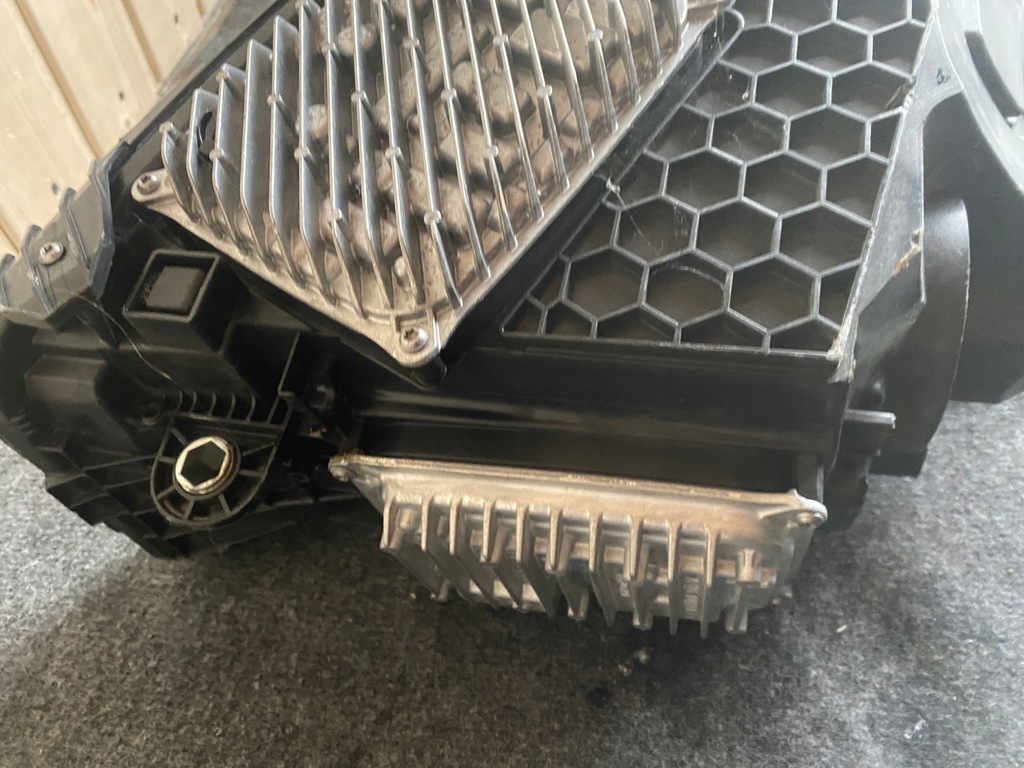 фото №8, Mercedes w206 лампа левая digital c klasa