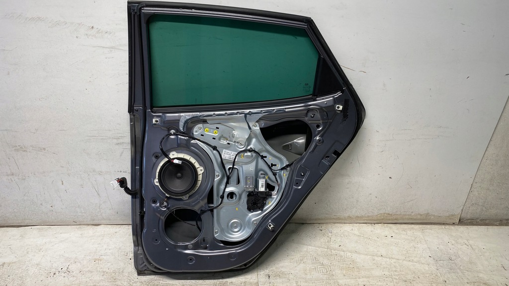 фото №7, Hyundai ix35 дверь молдинг правое правый задняя задние zar 10-15