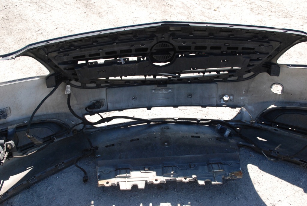 Insignia рестайлинг  бампер перед под ксенон омыватель pdc в Украине