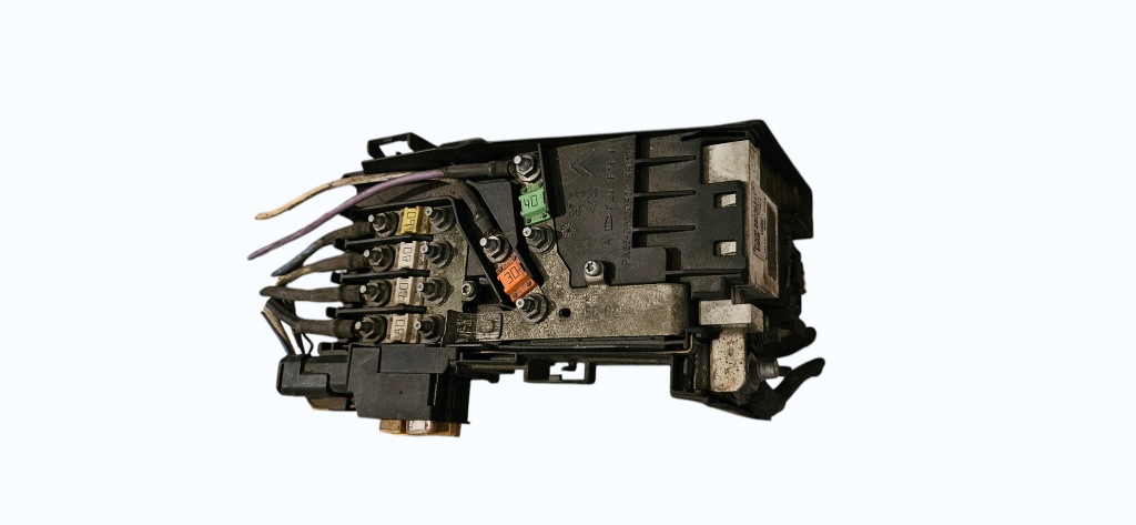 Купить Peugeot citroen - модуль напряжения аккумулятор 28236841