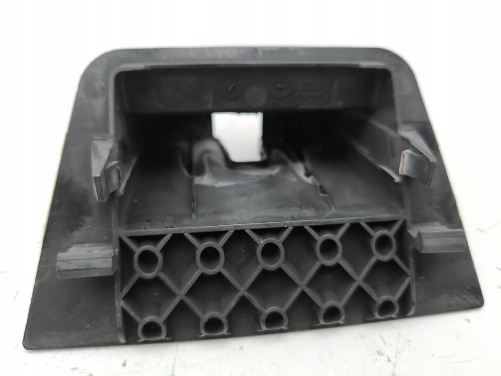 фото №6, Audi a7 s7 4g 2013 накладка замка кришки 4g8827520