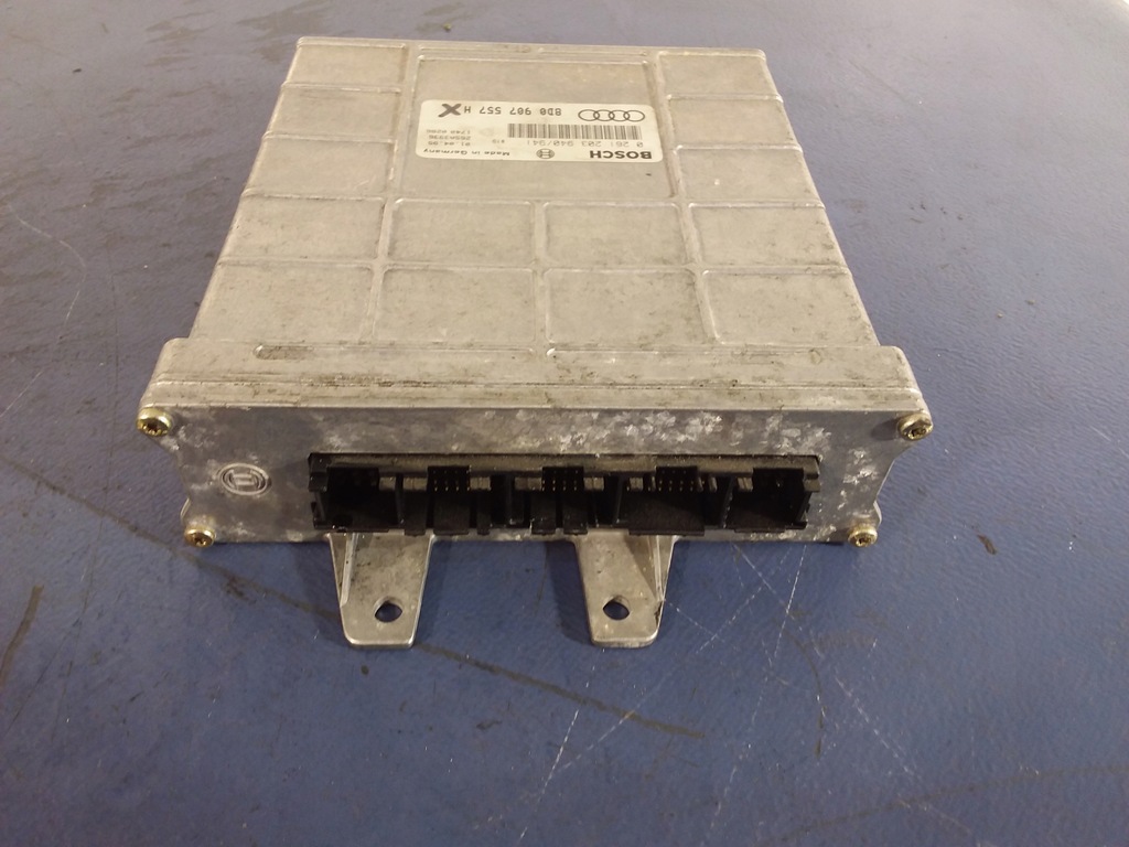 фото №4, Audi a4 блок управления двигателя 8d0907557h