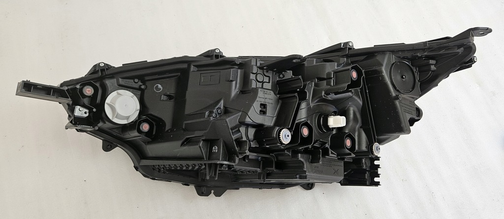 фото №8, Лампа правая перед линза toyota bz4x ea10 2022-