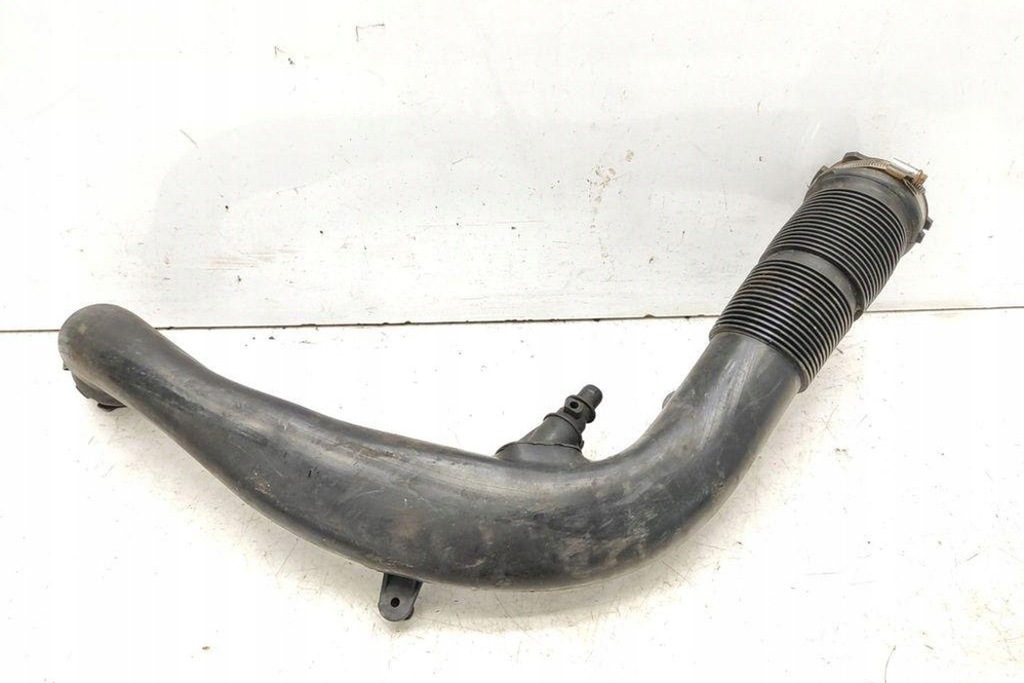 фото №7, Труба воздуха volvo c30 30741210 2.4l дизель 132kw 2008