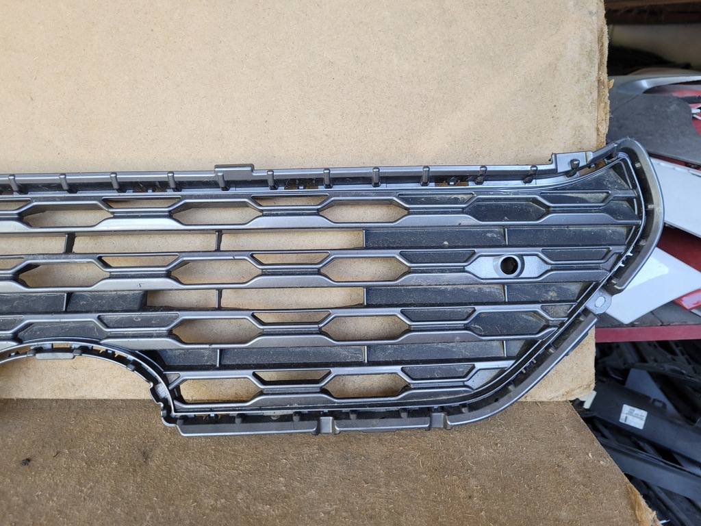 фото №3, Решётка радиатора toyota rav4