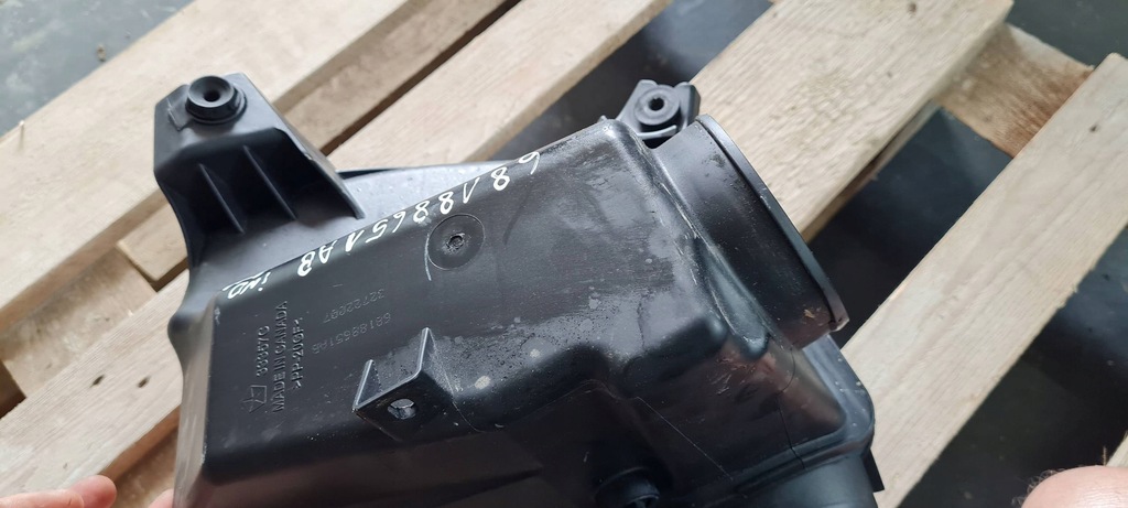 фото №7, Chrysler pacifica 2022 резонатор повітрозабірник повітря 3.6 v8 68188654ab