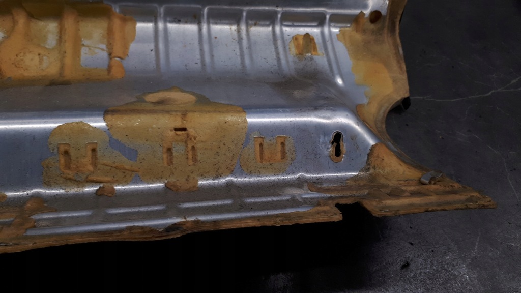 фото №13, Захист консолі mercedes w124 sedan