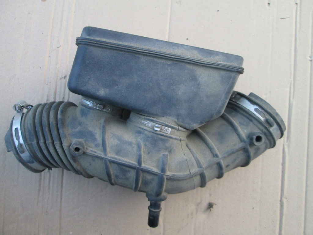 фото №6, Ford flex 08- 3.5 резонатор воздуха труба воздухозаборник