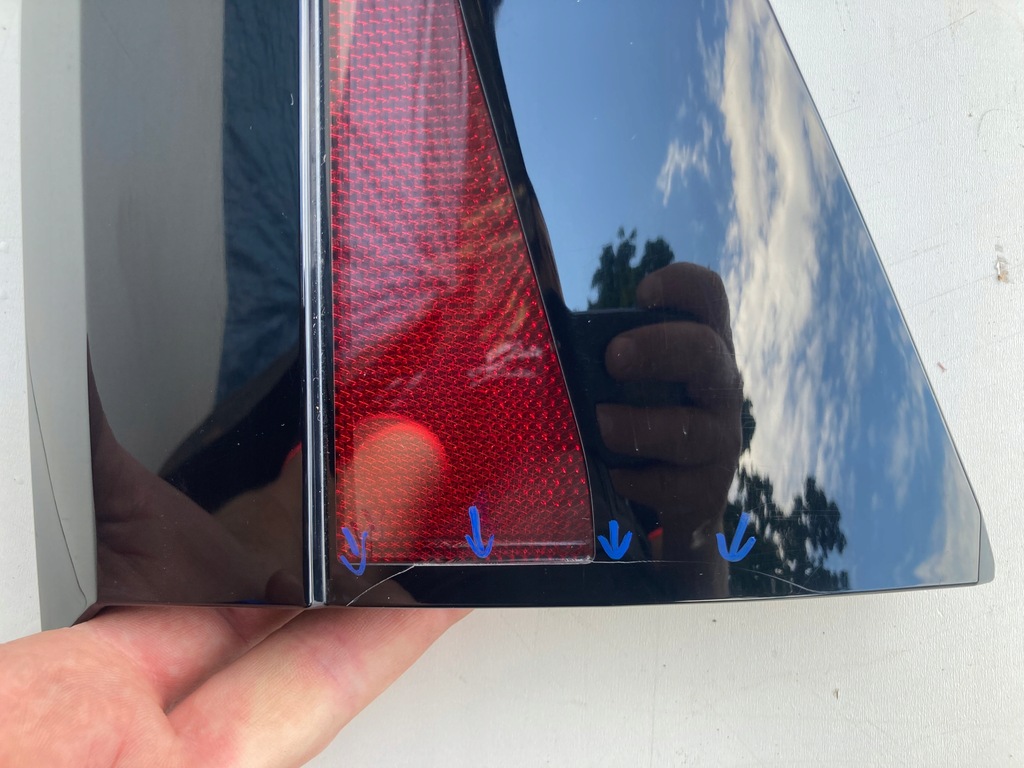 фото №8, Vw t-cross накладка крышки задняя 2gm827577j