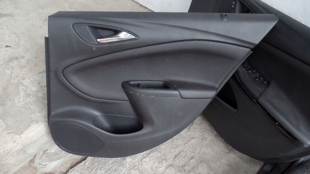 фото №11, Сиденье сиденья заднее сиденье обивка opel astra k 5 kombi кожа