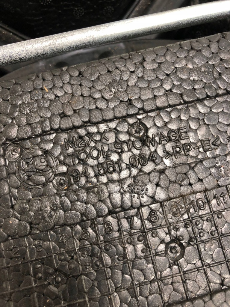 Домкрат ушко ключ комплект opel karl 94551064 13595986 с Разборки