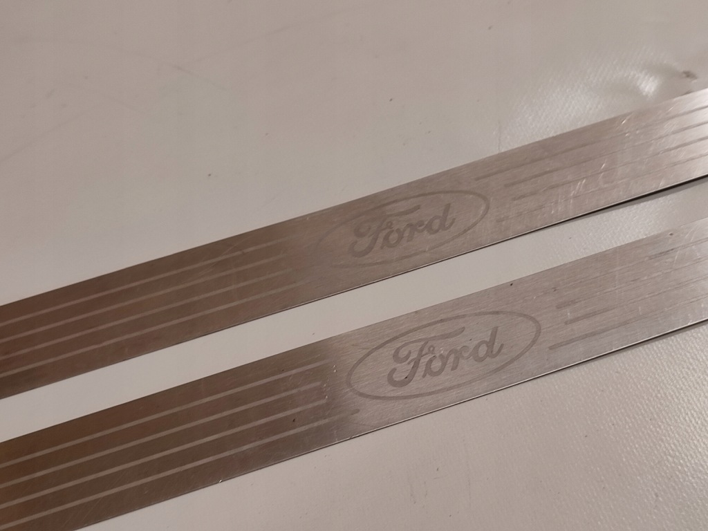 фото №3, Kuga mk1 молдинг накладка порог перед комплект