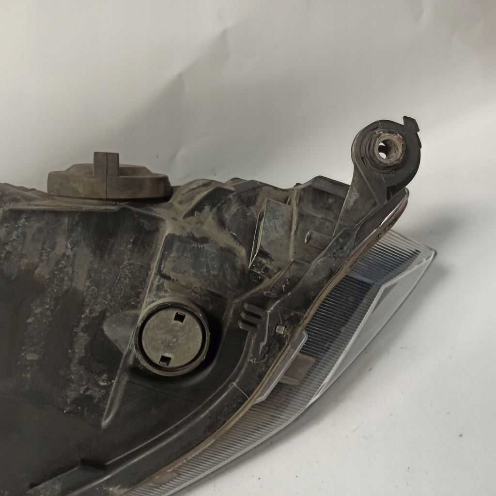 фото №15, Skoda fabia iii лампа левая передняя 6v1941015c 90059496