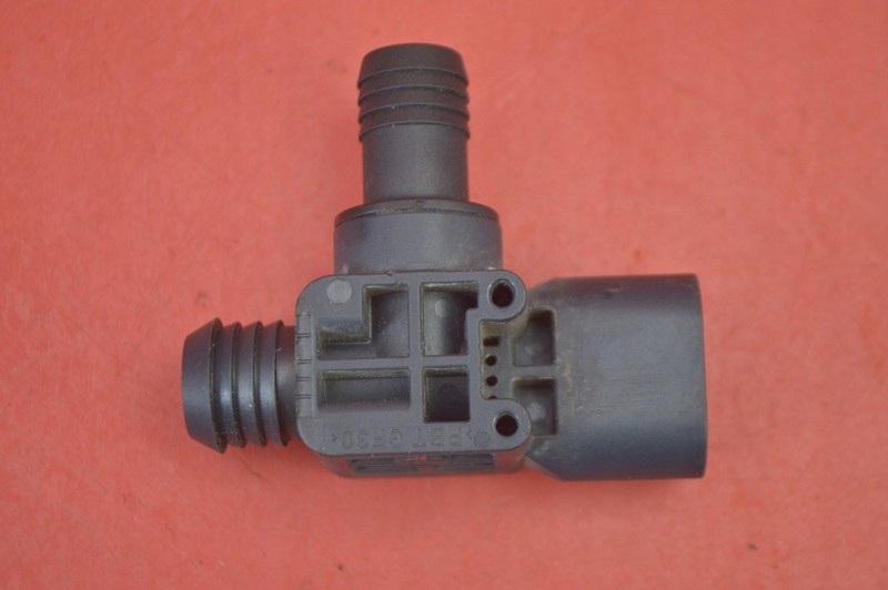 фото №8, Клапан вакуумa 20876799 chevrolet aveo t300 1.4 16v 101 km 11-20