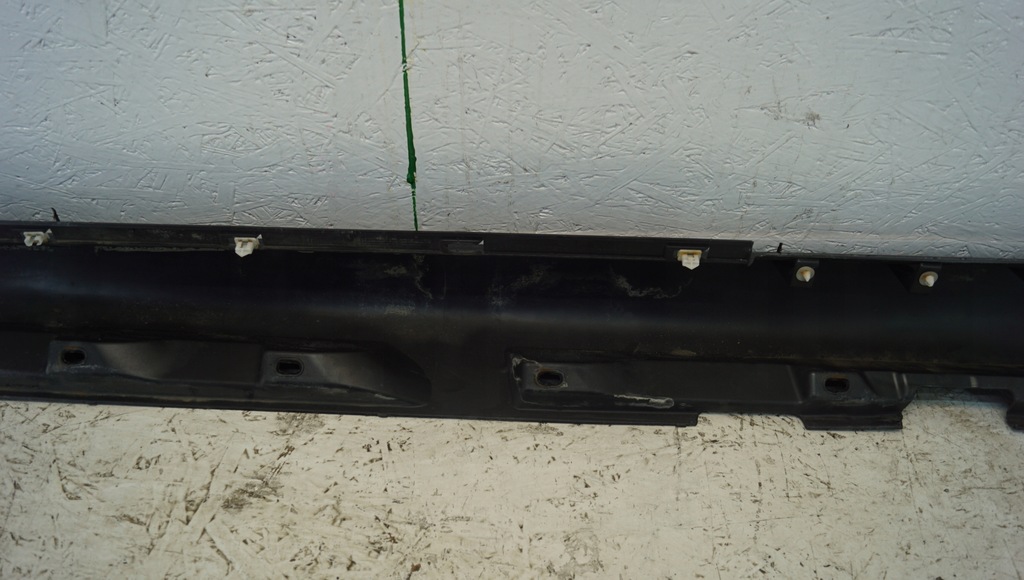 фото №9, Молдинг поріг права volvo c30 r-design