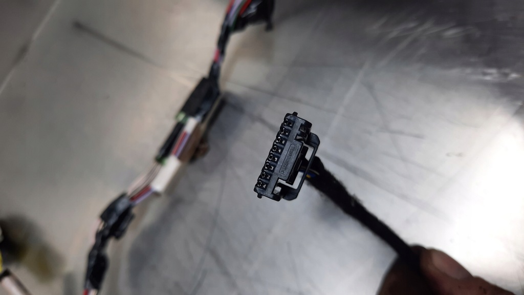 фото №4, Джгут електропроводка двері правий перед toyota corolla e21 sedan