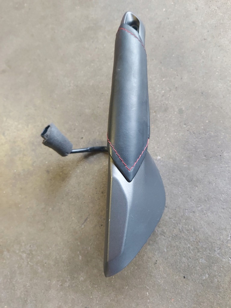 фото №3, Ручка ручка оббивка двері правий перед ferrari 488