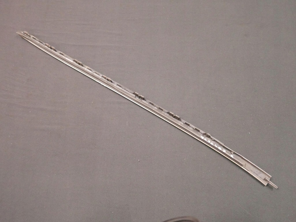 фото №6, Bmw x6 f16 f86 молдинг стекло передней правая czarna 7292408