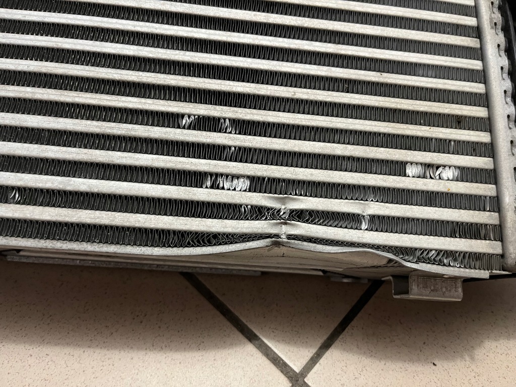 фото №10, Радиатор интеркулер оригинальный номер hyundai tucson iv 4 20- 1.6 tgdi