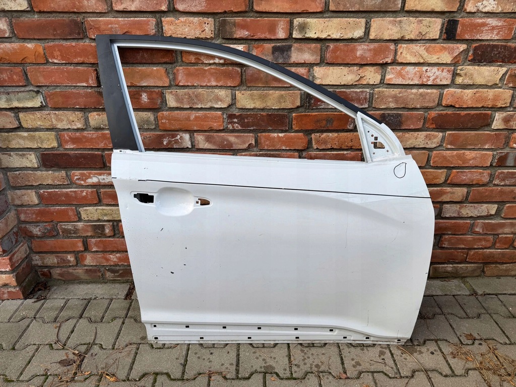 фото №1, Hyundai kona i 2017-2023 дверь передние правое giełda poznań