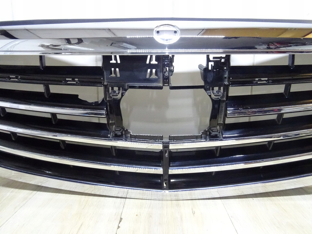 фото №2, Решётка радиатора mercedes s-klasa w222 a2228800983