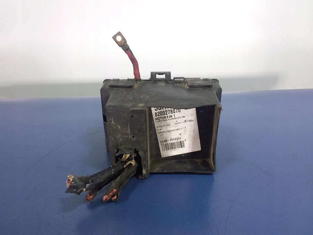 фото №4, Laguna ii 2.0t коробка запобіжників 8200278070